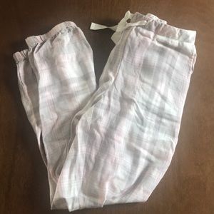 Cloth & Stone Joggers, Size Sm. Color pink